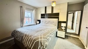 Photo 16- click for photo gallery